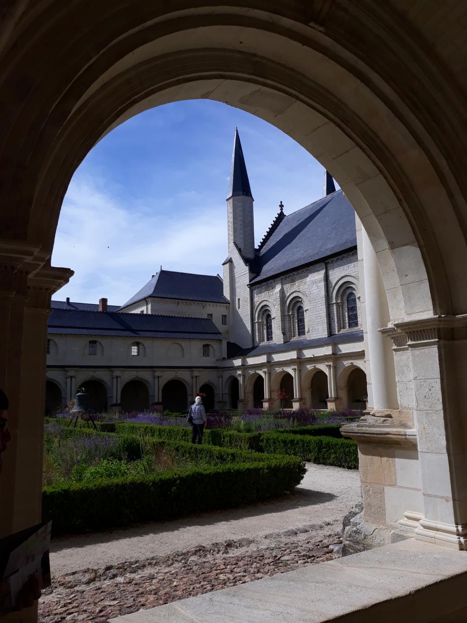 L'Abbaye de Fontevraud et ses alentours